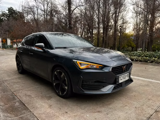Cupra León 1.4L TSI AT DSG año 2024