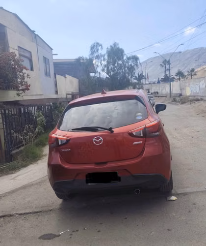 Mazda demio 2015