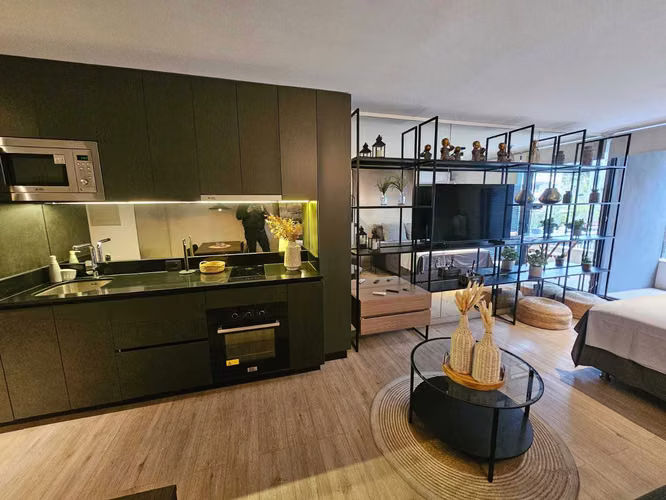 Depto amoblado Las Condes 1 Dorm (178379)