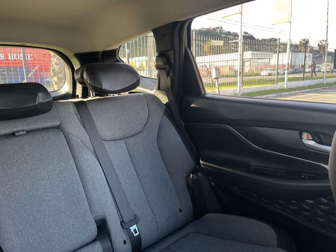 HYUNDAI SANTA FE 2.2 CRDI VALUE 2WD 3 CORRIDAS