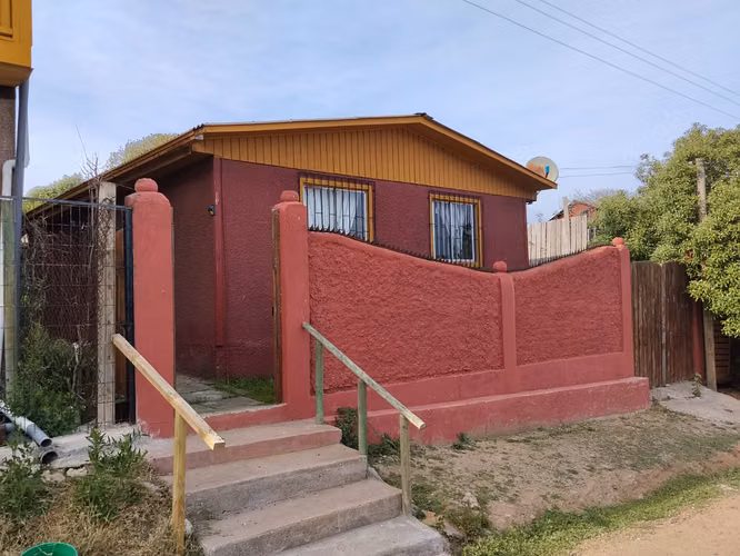 Se vende casa amoblada a pasos de la playa de Matanza - Imagen 9