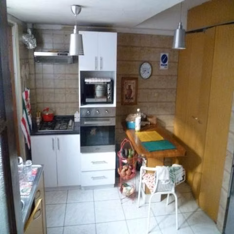 OFICINAS COMERCIALES Av. Angamos # 1162 (Sector Av. Brasil)