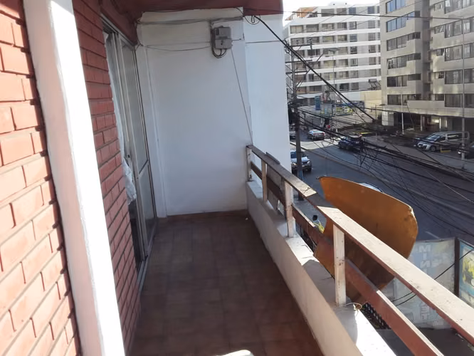 OFICINAS COMERCIALES Av. Angamos # 1162 (Sector Av. Brasil)