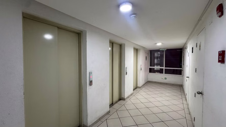 AMPLIO DEPTO 3D EN CONDOMINIO CON PISCINA