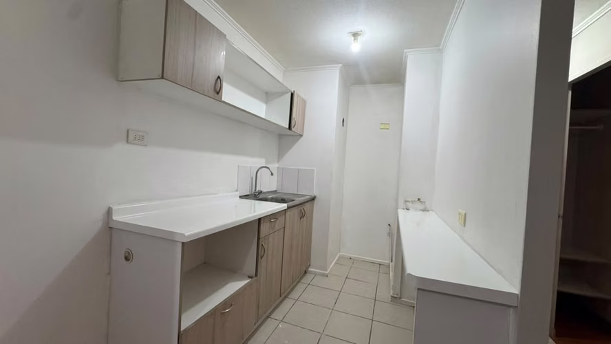AMPLIO DEPTO 3D EN CONDOMINIO CON PISCINA