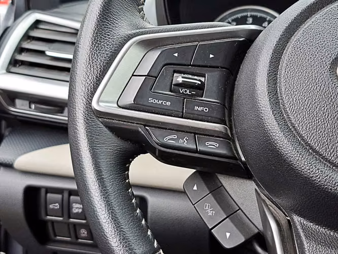 SUBARU FORESTER 2024