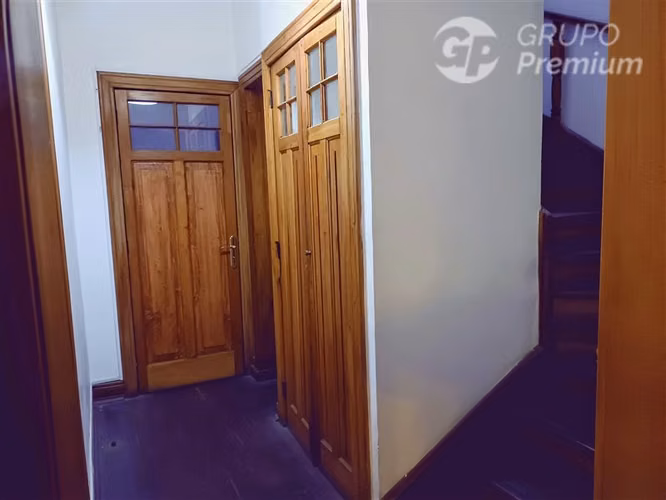 Oficina ejecutiva en Arriendo con gran presencia de mercado.