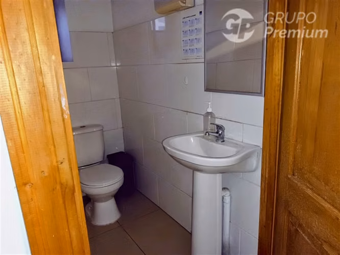 Oficina ejecutiva en Arriendo con gran presencia de mercado. - Imagen 21