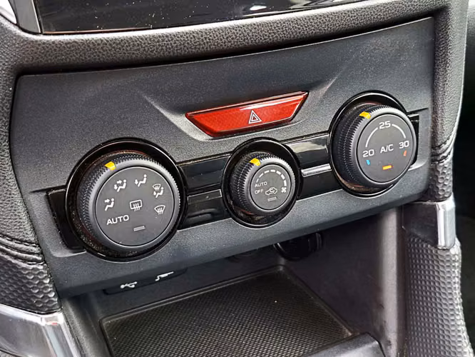 SUBARU FORESTER 2024