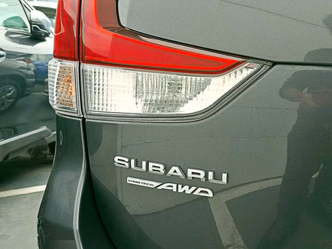 SUBARU FORESTER 2024