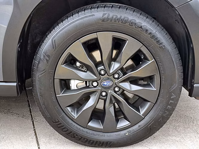 SUBARU OUTBACK 2023