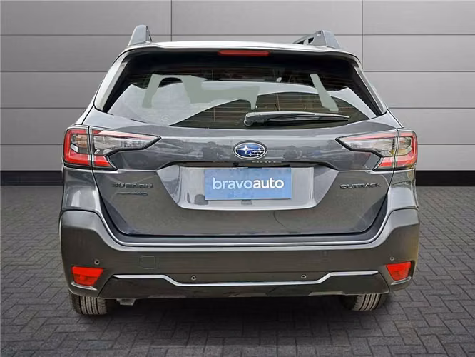 SUBARU OUTBACK 2023