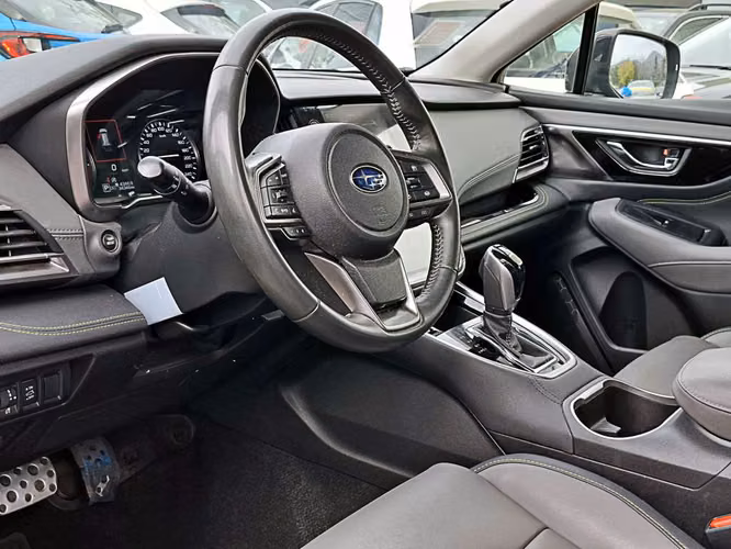 SUBARU OUTBACK 2023