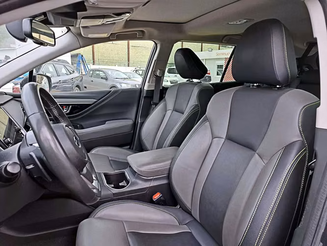 SUBARU OUTBACK 2023
