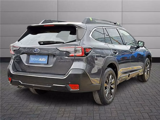 SUBARU OUTBACK 2023