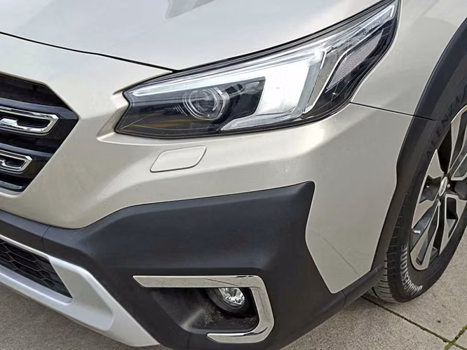 SUBARU OUTBACK 2024