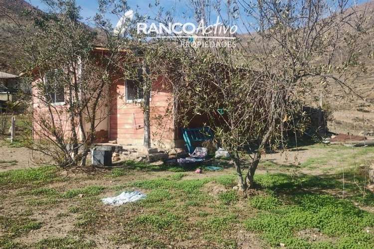 Sitio en La Higuera de 1122 m2 con Agua y Luz