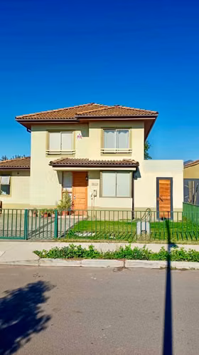 ARRIENDO  HERMOSA CASA 3HAB 3BA ISLA DE MAIPO