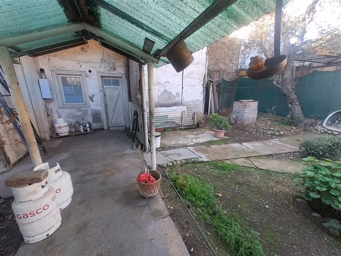 Casa en venta de 4 dorm. en Santiago