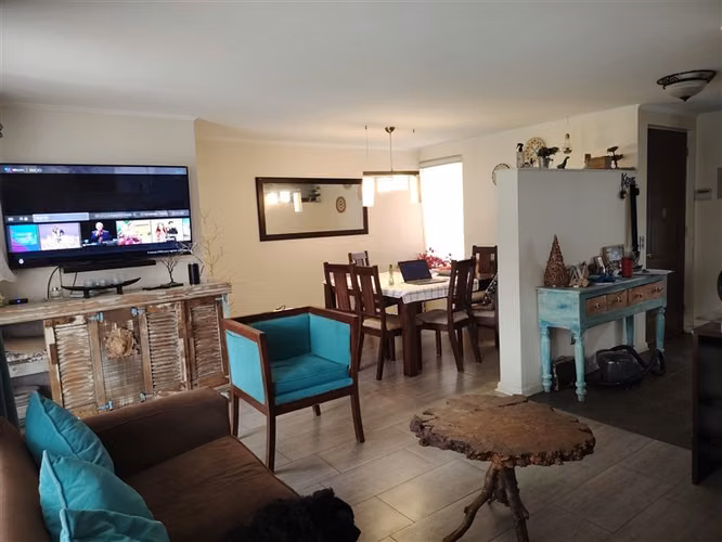 Casa en venta de 4 dorm. en Huechuraba