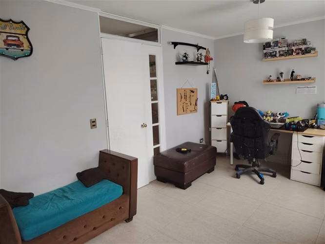 Casa en venta de 4 dorm. en Huechuraba
