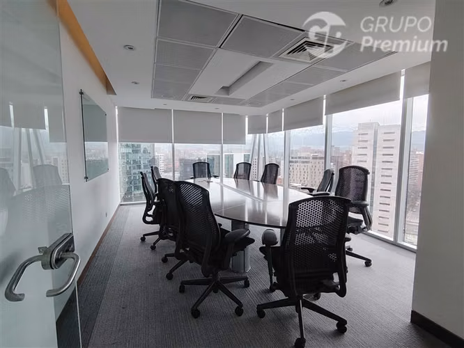 OFICINA EN ARRIENDO EDIFICIO QUANTUM LAS CONDES