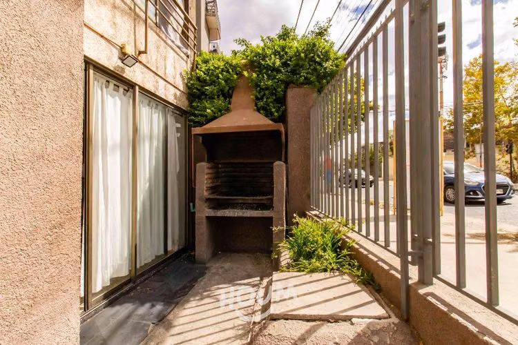 Departamento en Avenida Fermín Vivaceta