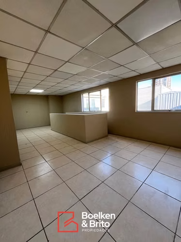 Local Comercial en Arriendo á Pasos de Hospital  (178437)