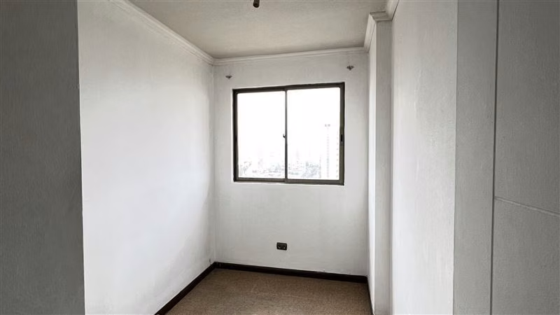 Arriendo 4 Dormitorios. 2 B. Metro Mirador. Mall Cenco