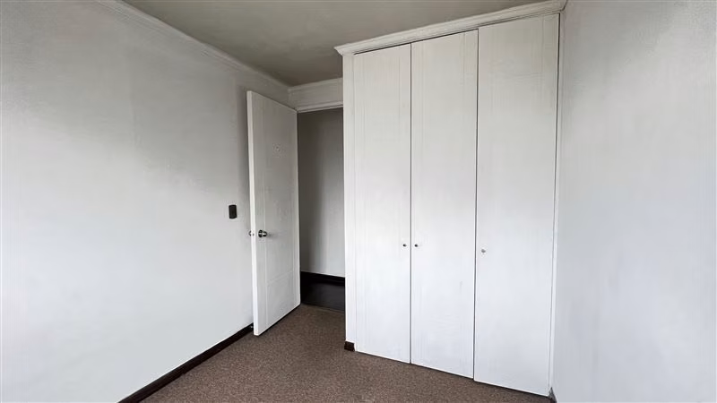 Arriendo 4 Dormitorios. 2 B. Metro Mirador. Mall Cenco