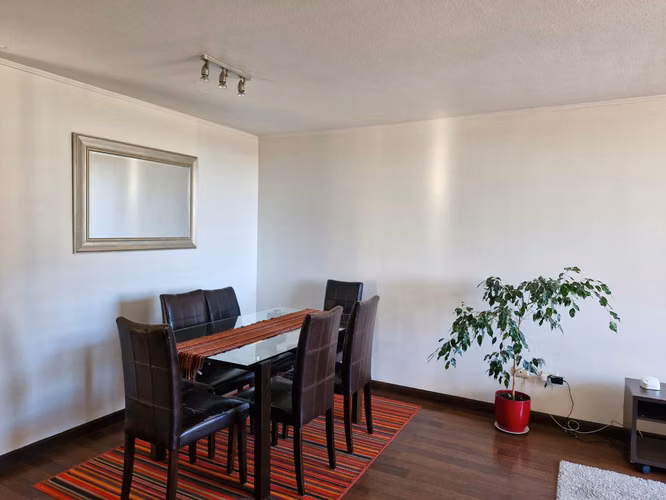 Departamento amoblado 2D1B1E en condominio Lomas del Rio