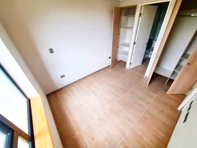 ARRIENDO DEPARTAMENTO CON VISTA A PLAZA PINTO
