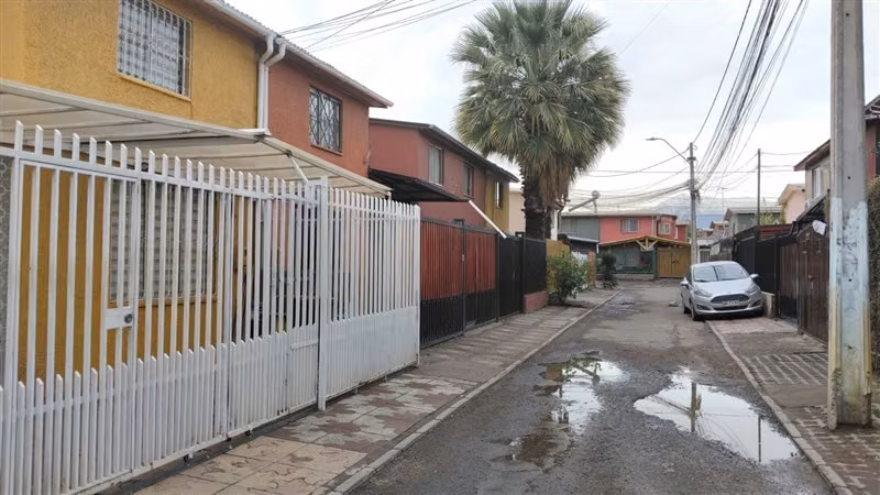 Casa de 4 dormitorios regularizada en Puente Alto