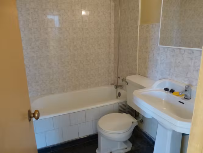 Departamento en arriendo 3 dormitorios,  Sector Plaza Baquedano.
