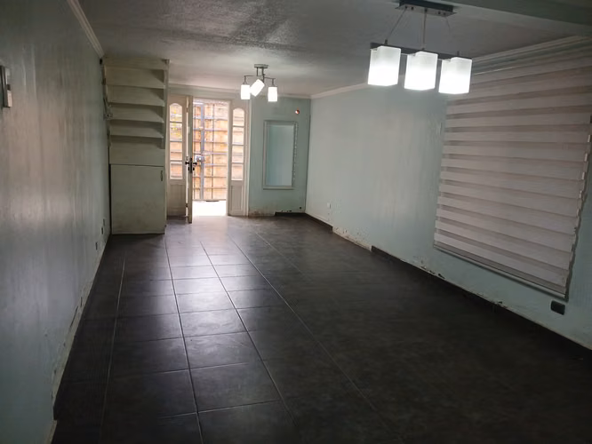 Venta de Casa 4D, 2B.  Maipú
