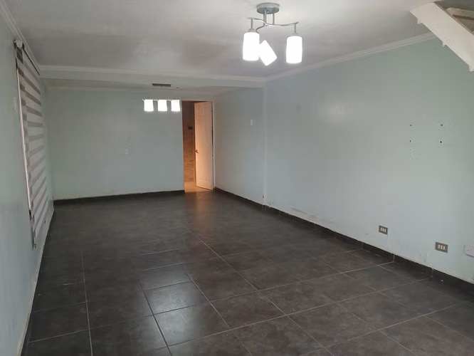 Venta de Casa 4D, 2B.  Maipú
