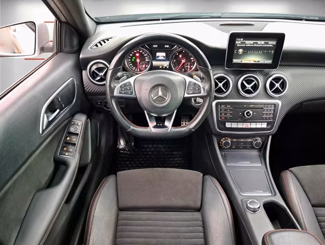 MERCEDES-BENZ A200 D 2.1 AUT 2016
