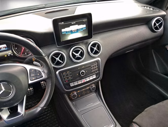 MERCEDES-BENZ A200 D 2.1 AUT 2016