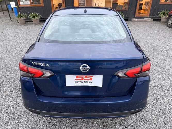 NISSAN VERSA SENSE 1.6 MT5  2022