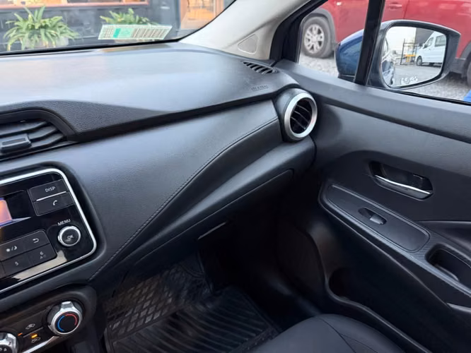 NISSAN VERSA SENSE 1.6 MT5  2022