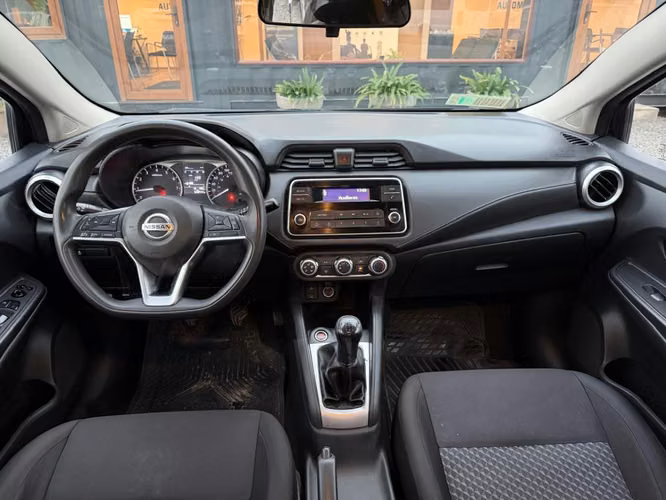 NISSAN VERSA SENSE 1.6 MT5  2022