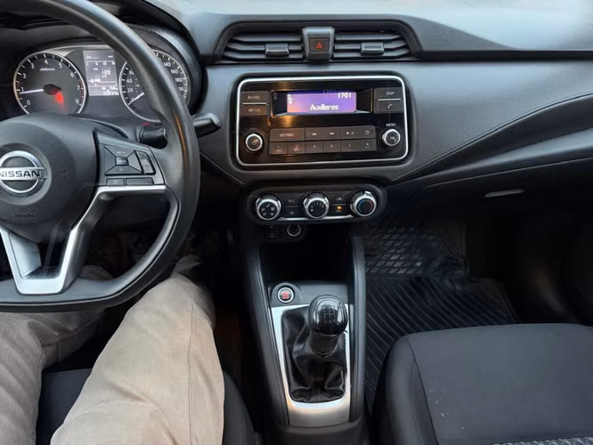 NISSAN VERSA SENSE 1.6 MT5  2022