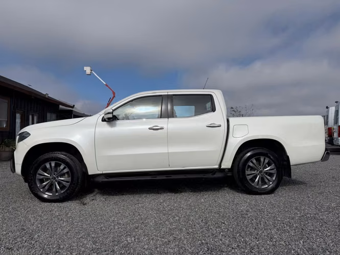 MERCEDES-BENZ X250 DIESEL 2.3 4X4 AT 2019