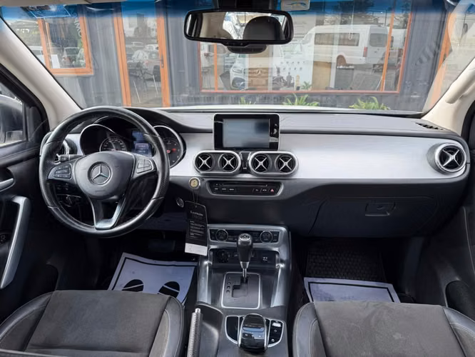 MERCEDES-BENZ X250 DIESEL 2.3 4X4 AT 2019