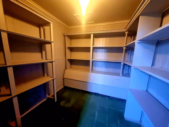 Vendo casa cercana a Plaza España - Imagen 9