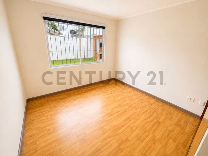 Se vende amplia casa Areyuna en La Serena