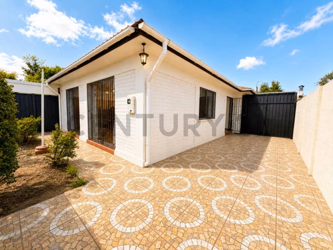Se vende amplia casa Areyuna en La Serena