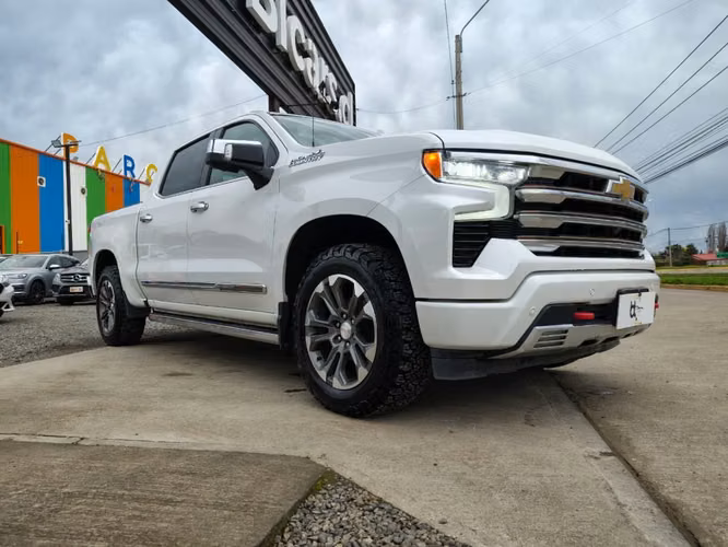 CHEVROLET SILVERADO HIGH COUNTRY 3.0 AUT 4X4 2022
