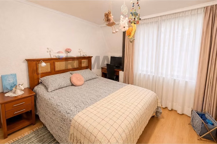 Penthouse exclusivo con acceso directo.
