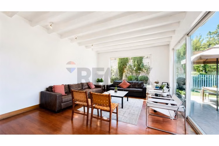 Precio cyber uf16.690 /casa en condominio seguro